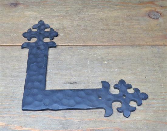 Potuguese Gothic Iron "L" Strap