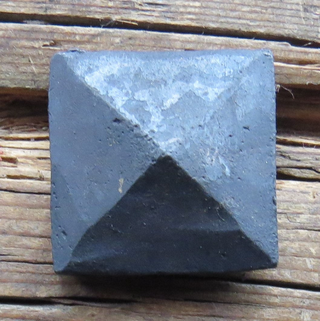 1 1/4" Square Hammered Pyramid Head Clavo / Decorative Nail Head