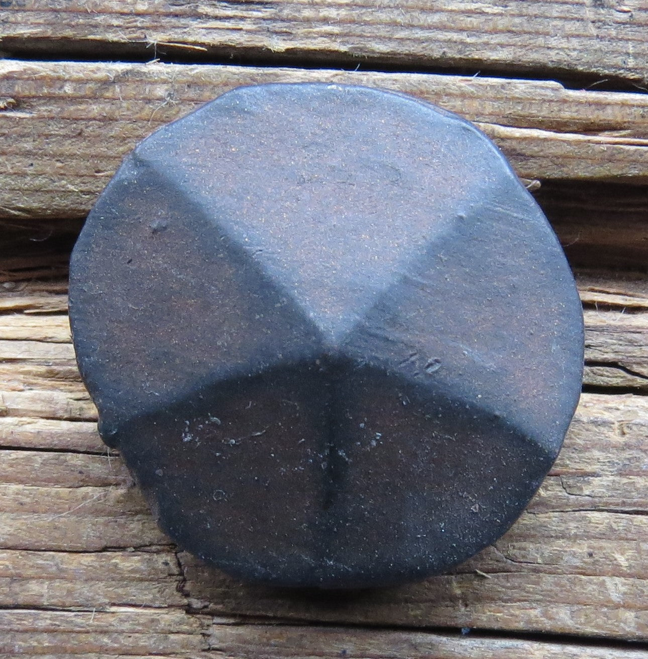 1 1/4" Round Pyramid Head Clavo / Decorative Nail Head