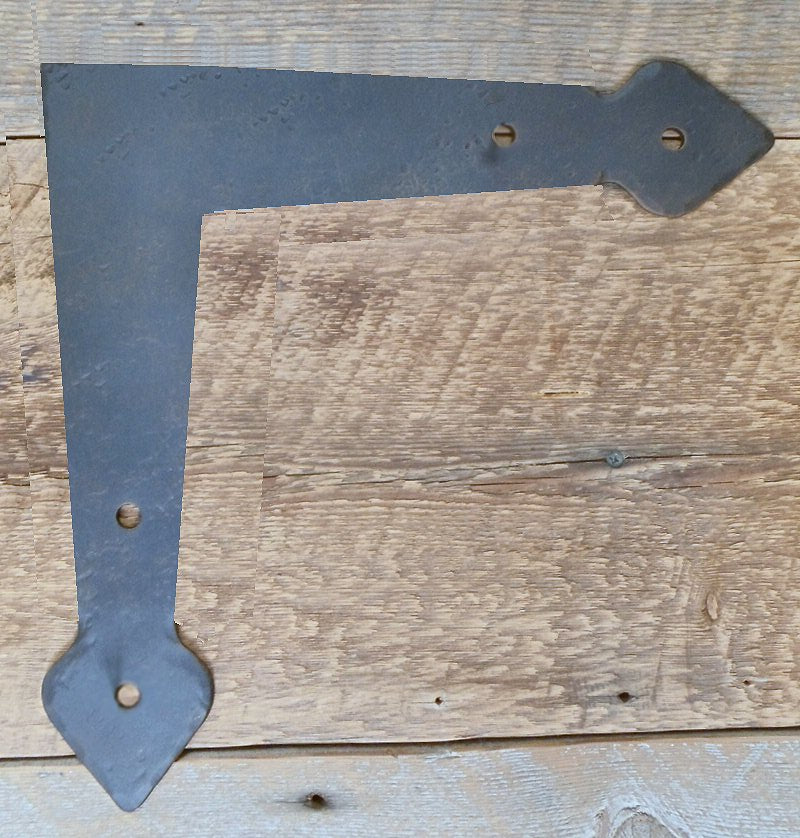 Neo-Classical Iron "L" Strap