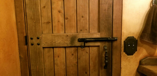 Laden Sie das Bild in den Galerie-Viewer, Transitional Iron Cane Bolt
