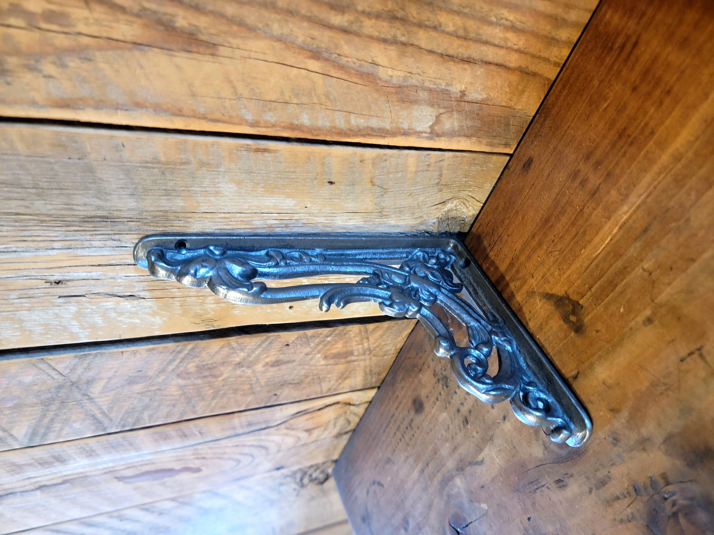Romantic Iron Corbel / Iron Shelf Bracket