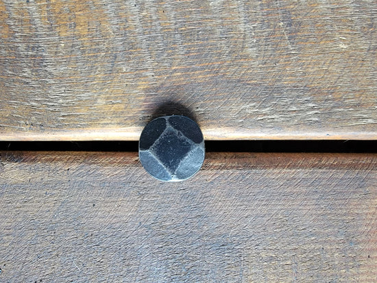 Clavo de cabeza redonda martillada de 3/4" de espesor