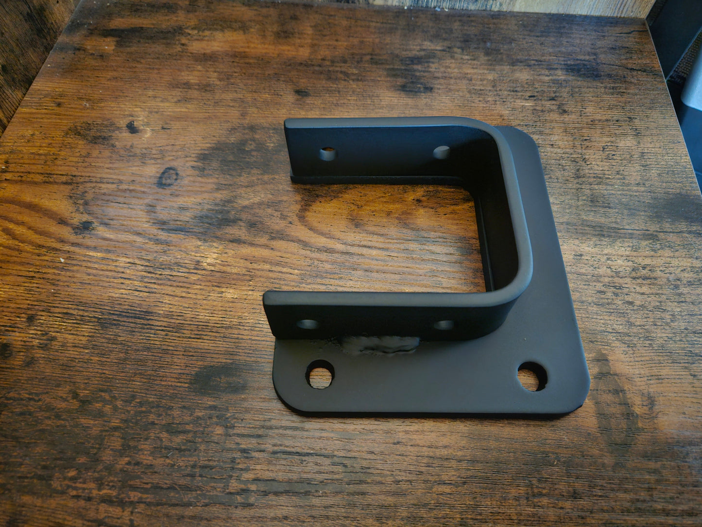Tuscan Iron Joist Hanger
