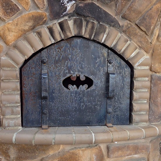 Load image into Gallery viewer, Custom Mediterranean Arched Hinged Pizza Oven Door
