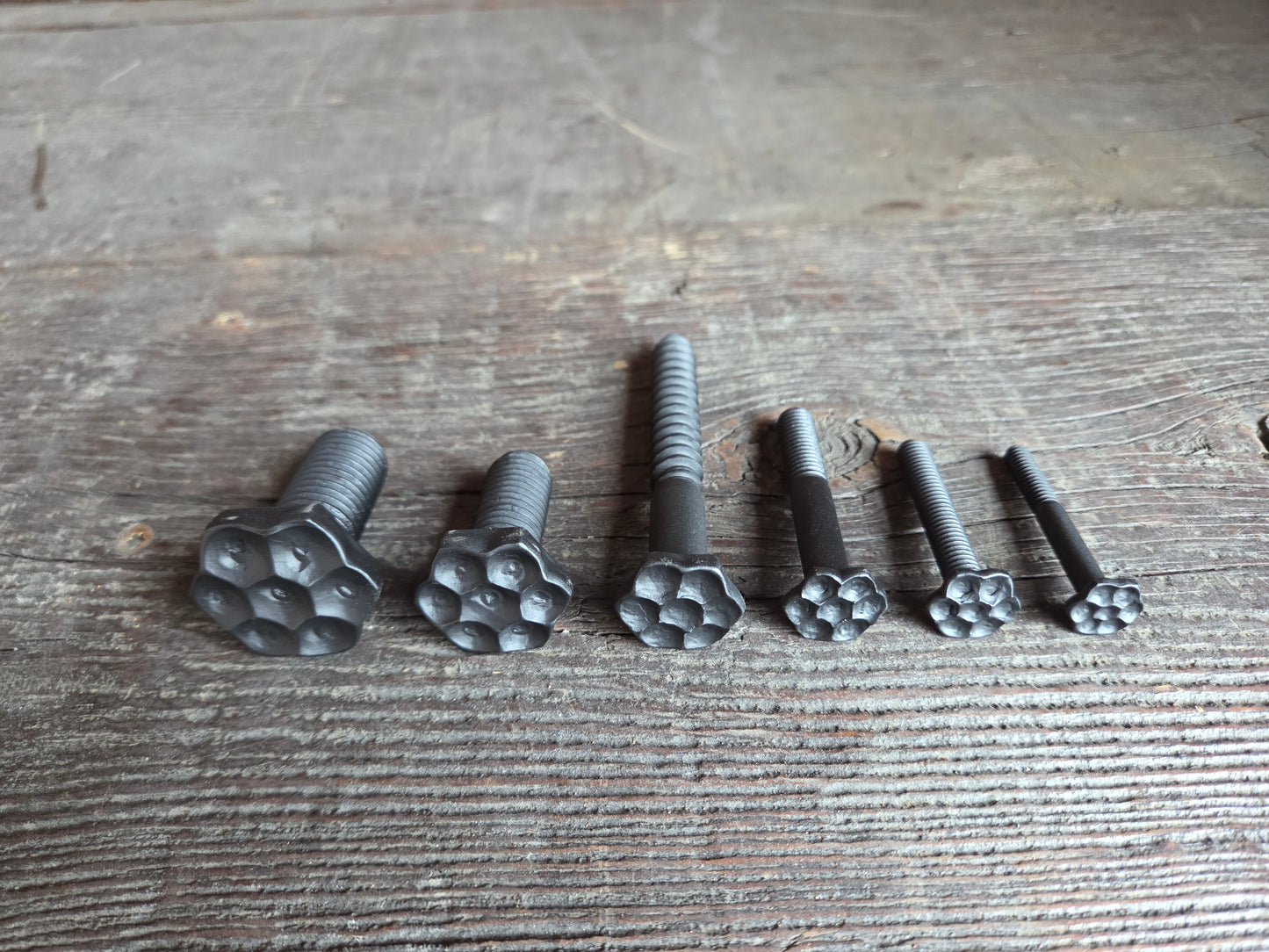 3/4" Dia. Flower Head Bolt