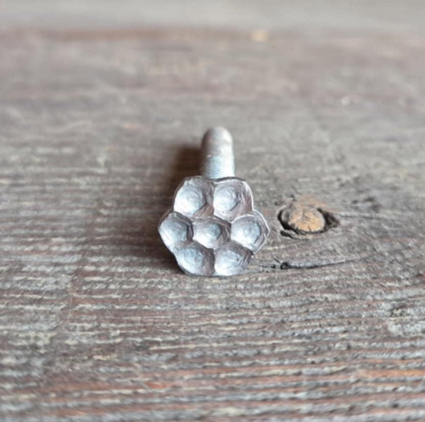 Décalage à tête hexagonale pyramidale de 5/16 po de diamètre