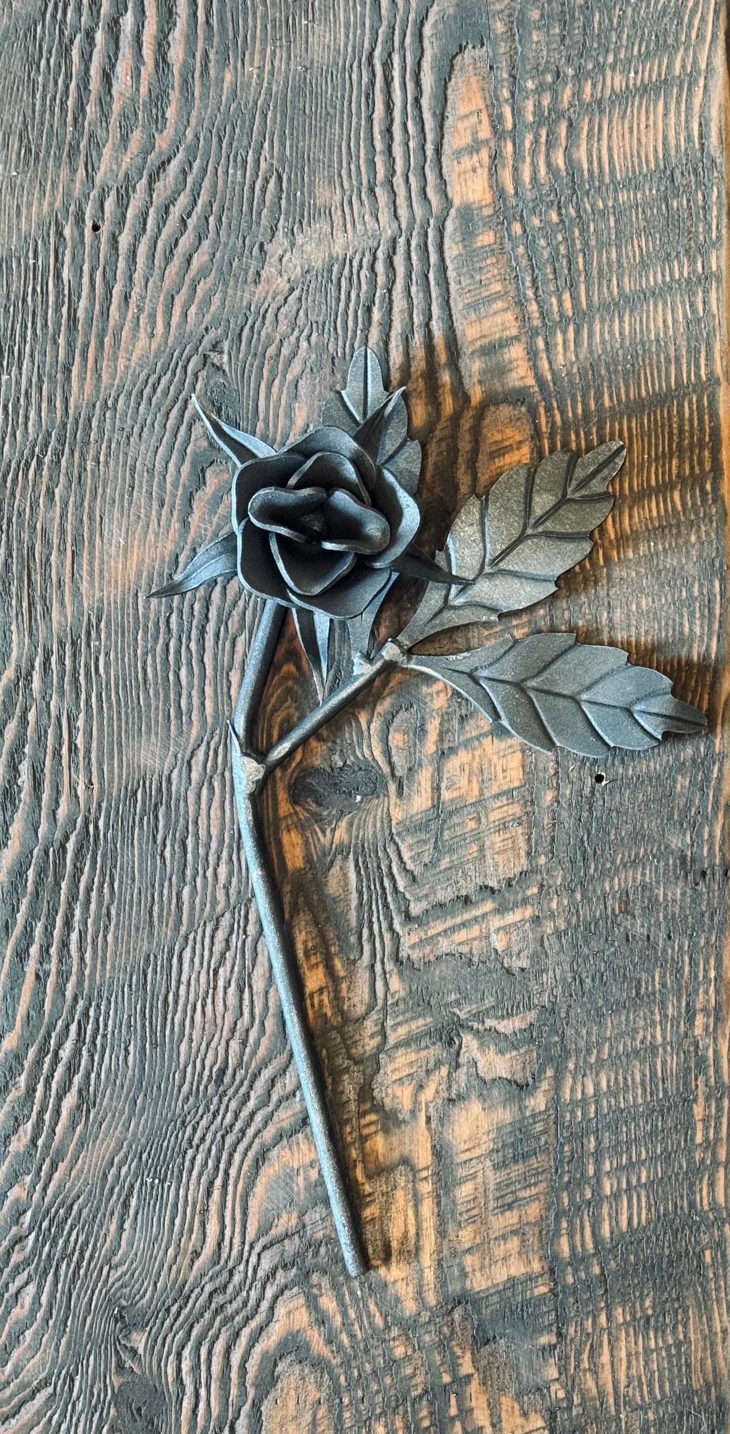 Classic Long Stem Iron Blooming Rose