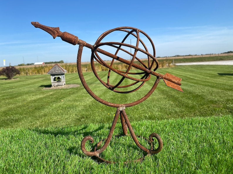 Wrought Iron Small Sundial - Obelisk - Metal Yard Decoration Lawn Ornaments & Garden Sculptures Sculpture
