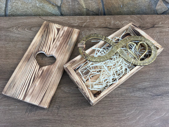 Bronze Infinity Sign with Gift Box Sculptures & Statues Gift