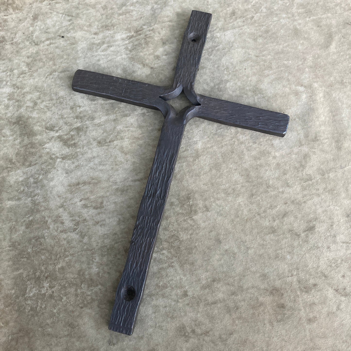 Handforged Iron Cross, Cross Wall Hanging. Handforged Iron Cross, Blacksmith Cross, Iron Wall Decor, Iron Wall Hanging, Iron Cross, Cross