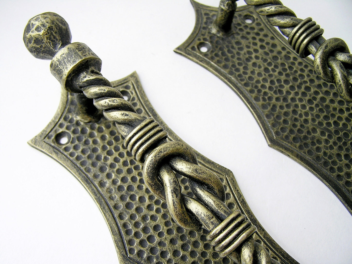 Knot of Hercules wrought iron door handles in gold Door Knobs & Handles