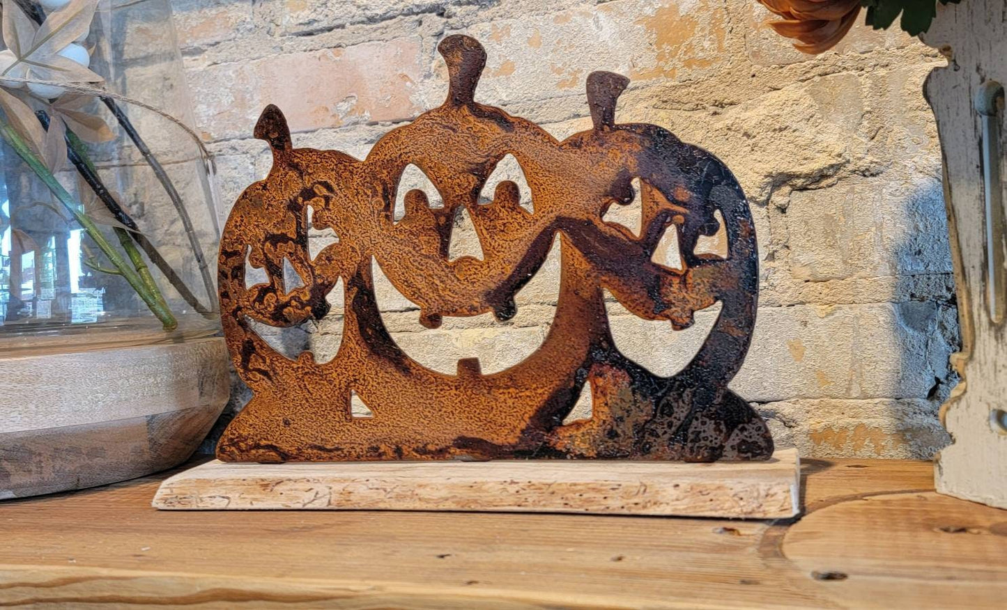 Rusty Jack O Lantern Stand Seasonal & Holiday Decorations Halloween