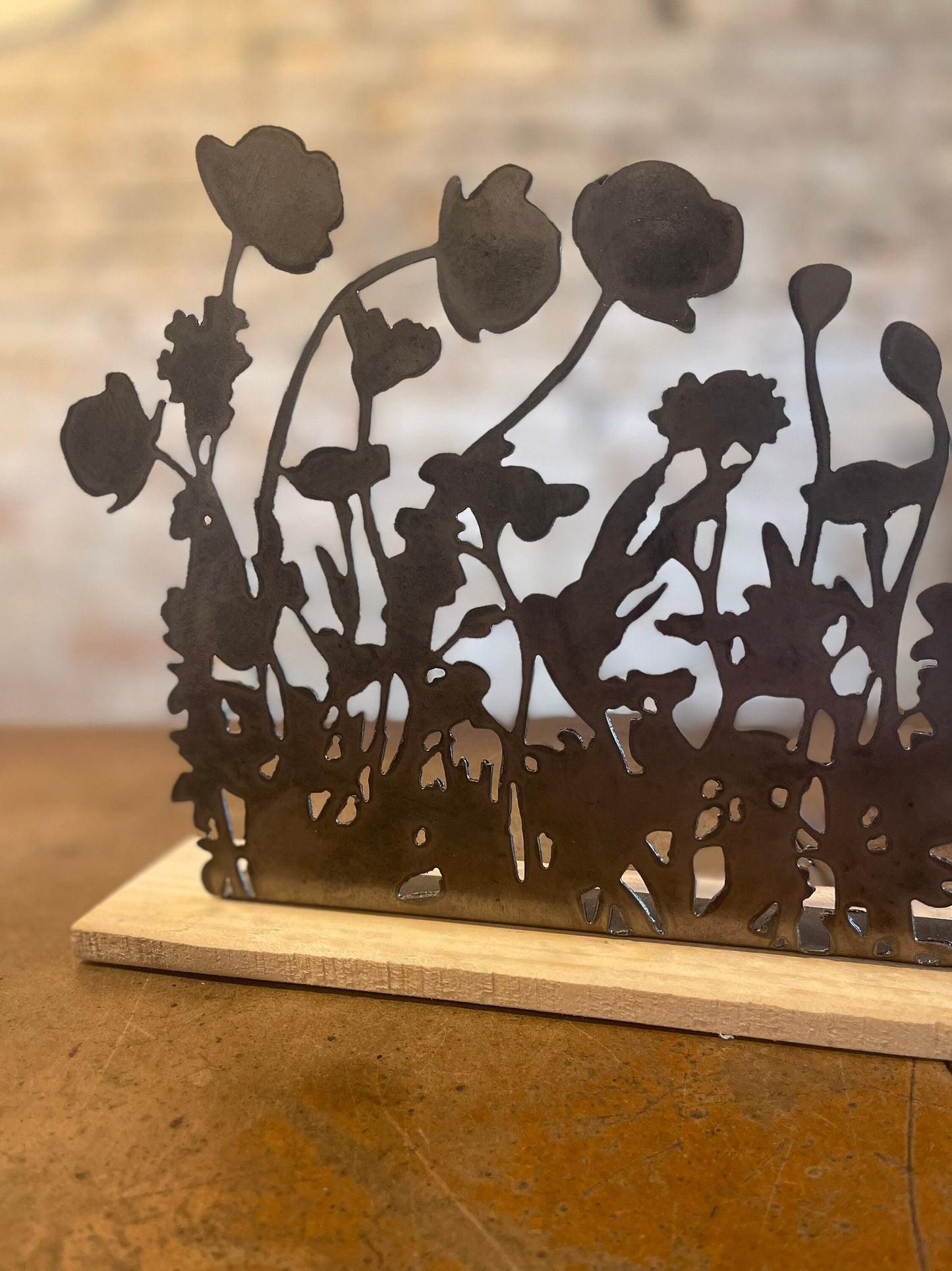 Metal Wildflowers Stand
