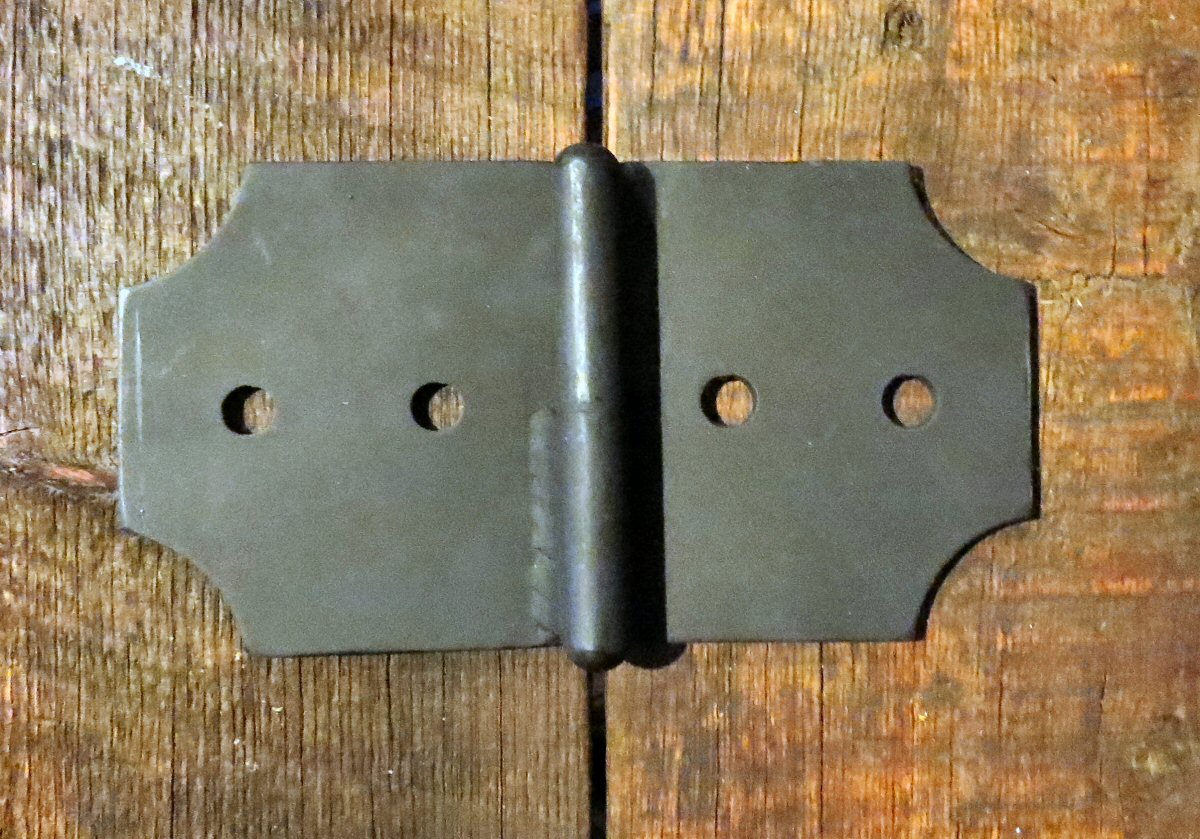 Transitional Iron Hinge