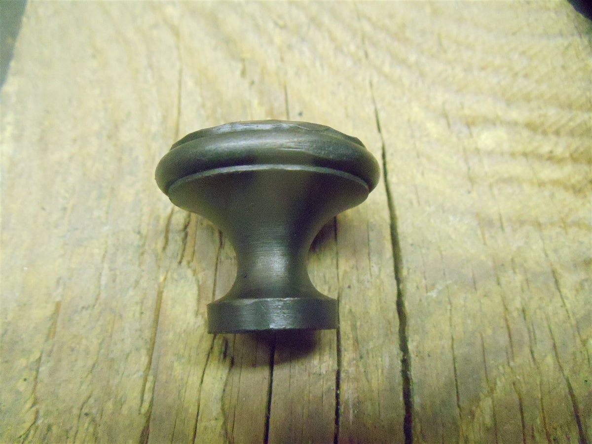 Load image into Gallery viewer, HCK-01 Round Hammered Cabinet Knob
