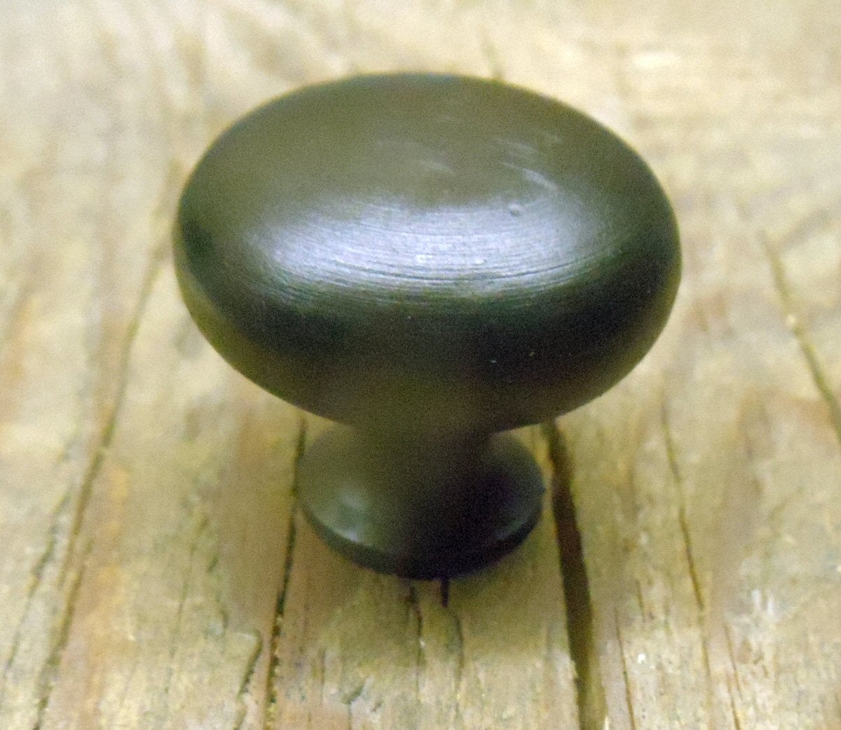Load image into Gallery viewer, HCK-21 Round Cabinet Knob
