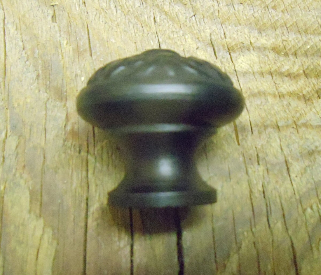 Round Fleur De Lis Knob Old West Iron