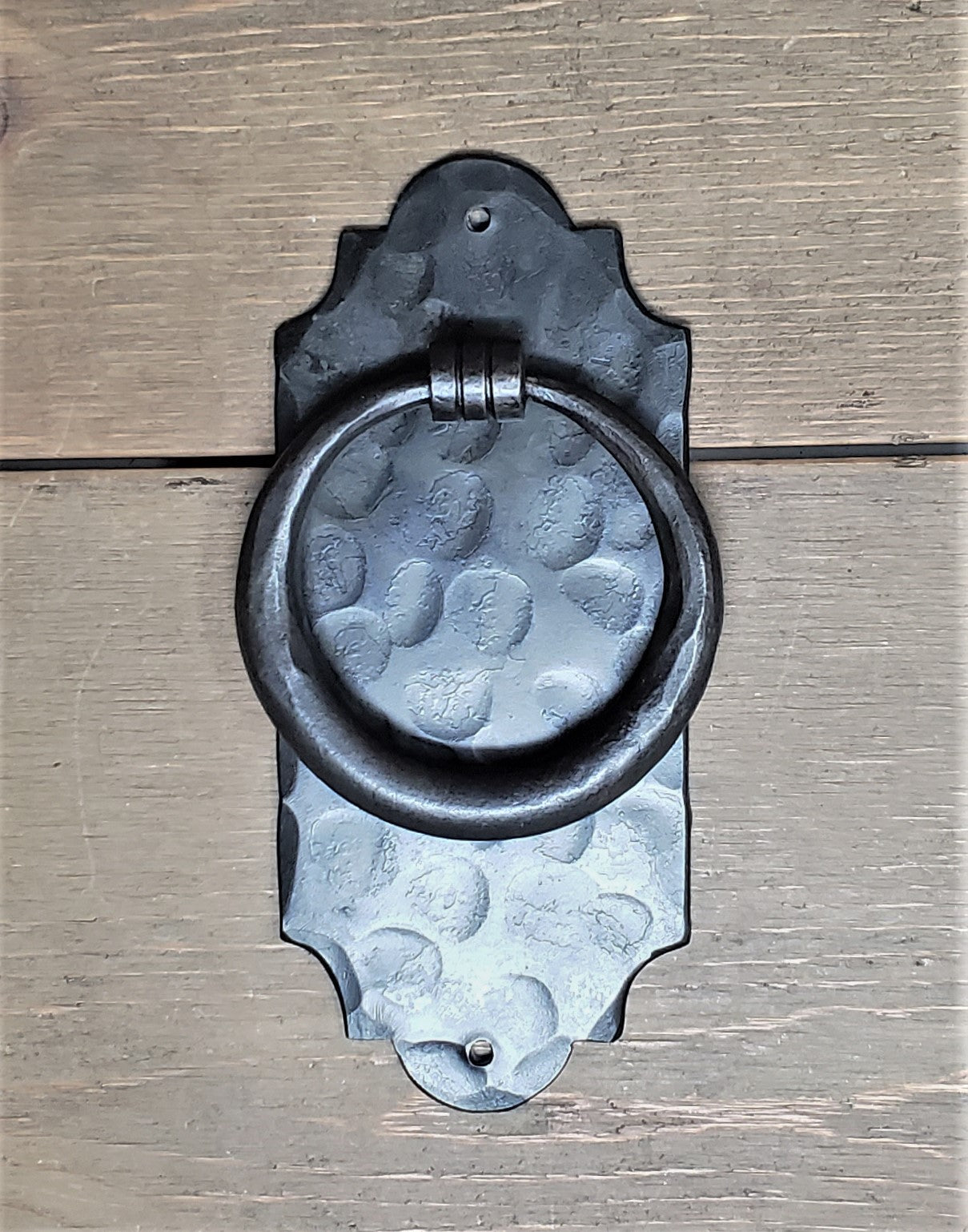 Load image into Gallery viewer, Classic Iron Door Knocker/Ring Pull
