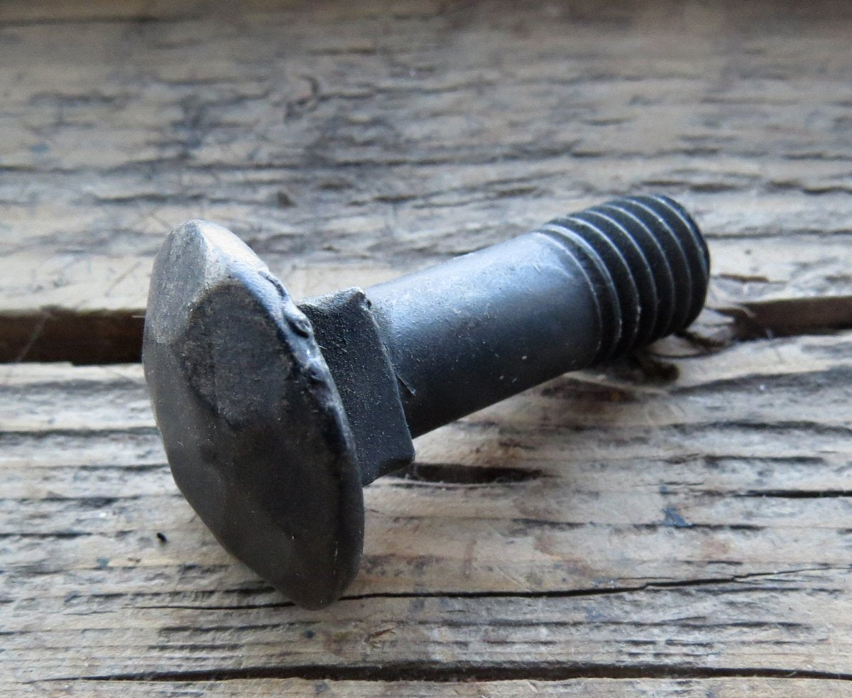 1/4" Dia. Carriage Bolt - Hammered Texture
