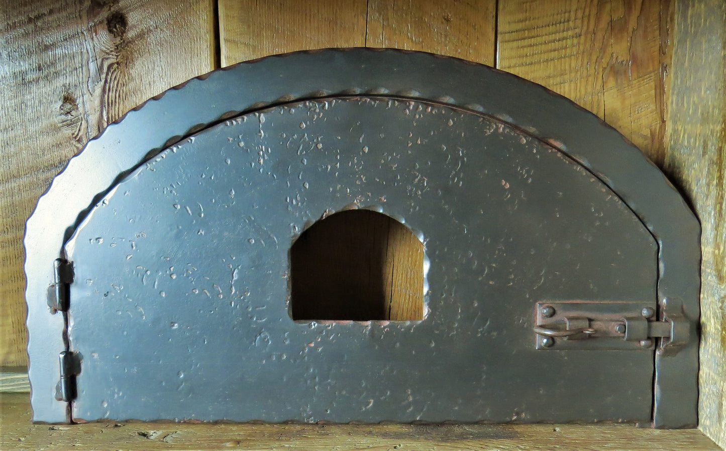 Load image into Gallery viewer, hammered rustic simple iron pizza oven door with window
