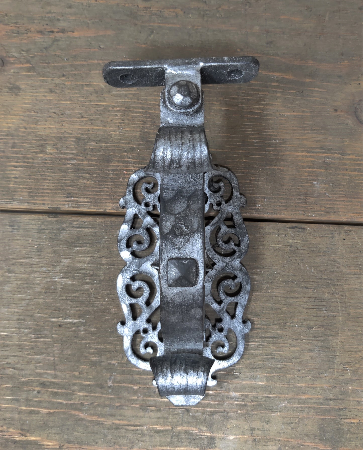 Gothic Cathedral Iron Handrail Bracket