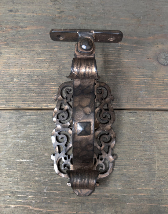 Gothic Cathedral Iron Handrail Bracket