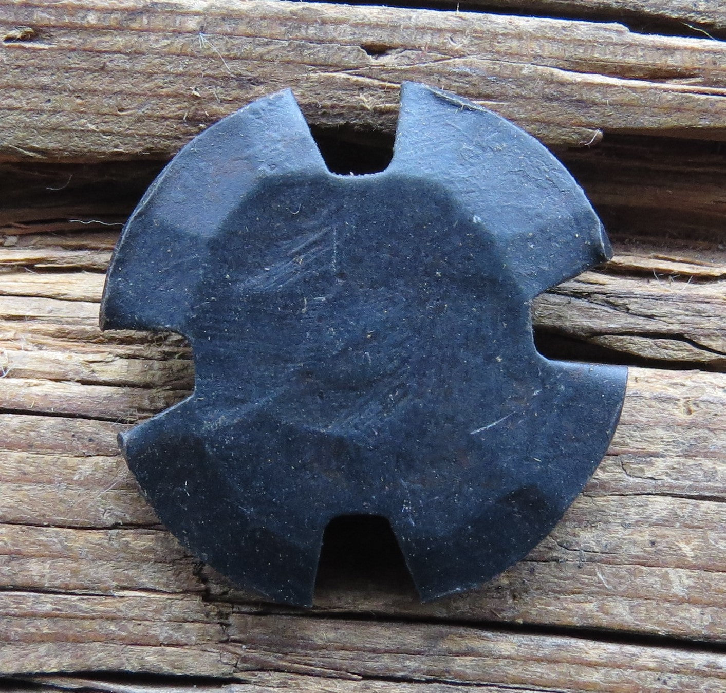 1 1/4" Notched Round Head Nail
