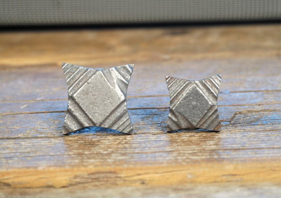 1" Ornate Tapered Square Clavos