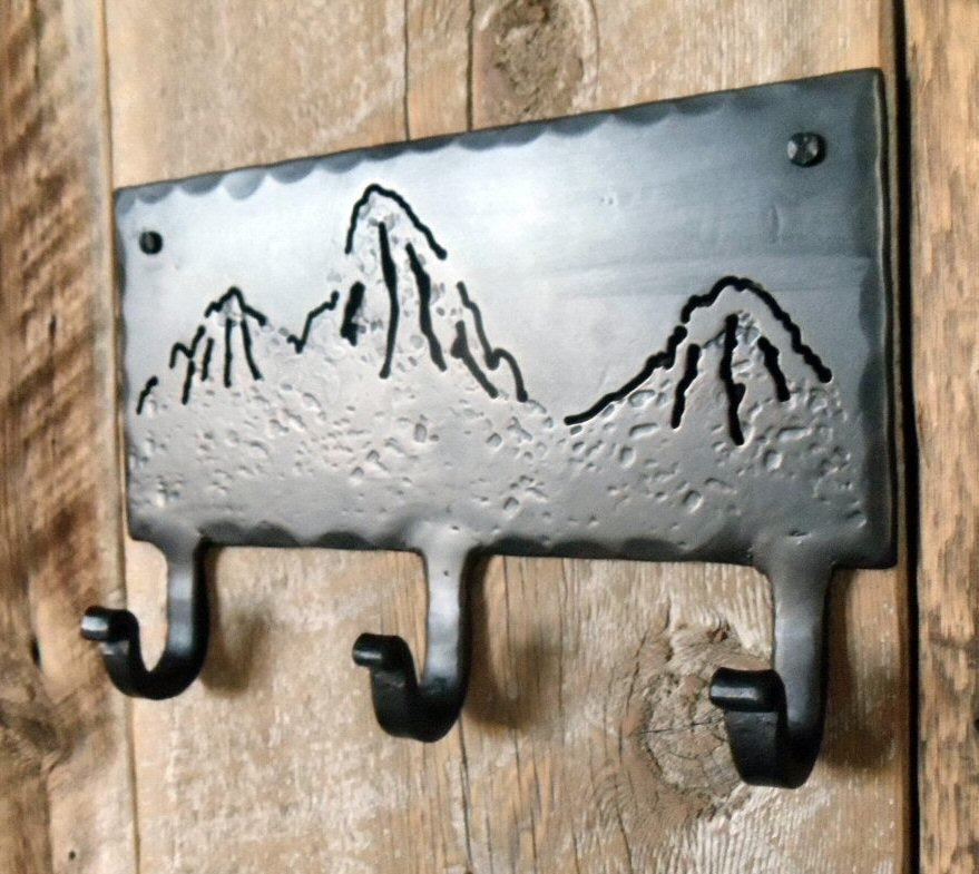 Cargar imagen en el visor de la galería, 3 Peaks Teton Mountain Coat Hooks
