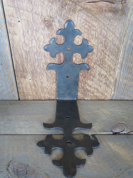 Portuguese Gothic Iron Angle Brace