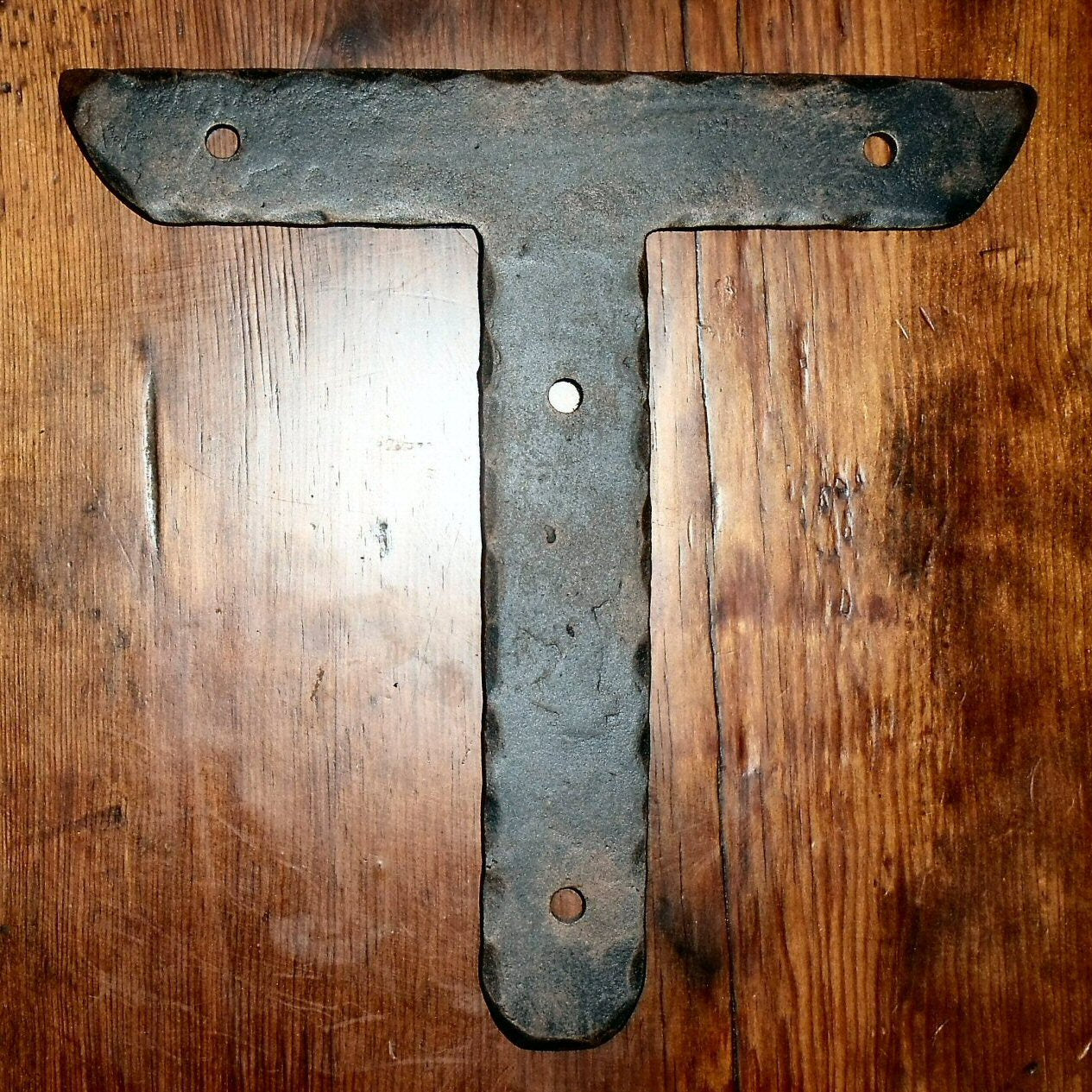 Tuscan Iron "T" Strap