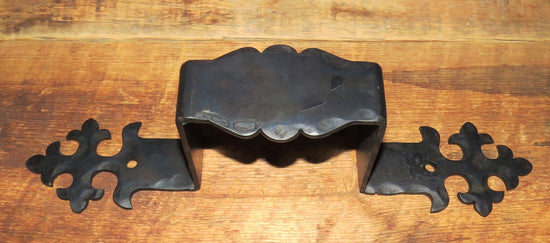 Portuguese Gothic Iron Beam Strap