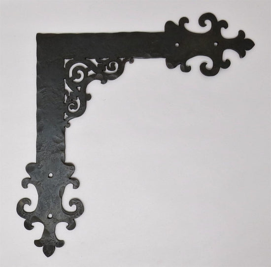 Gothic Cathedral Iron "L" Plate