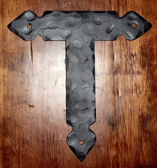 Load image into Gallery viewer, Rustic Iron &amp;quot;T&amp;quot; Strap
