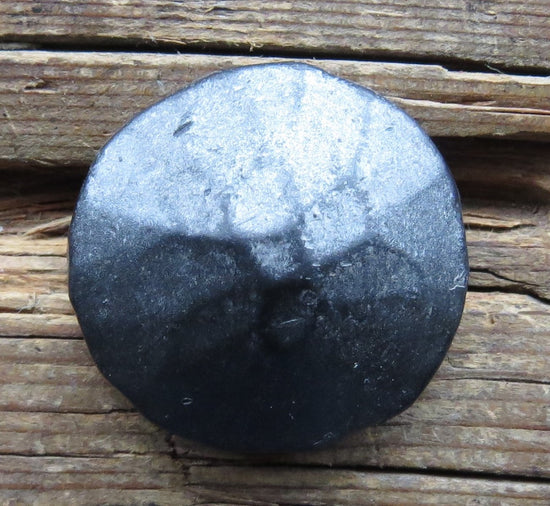 Load image into Gallery viewer, 1 1/2&amp;quot; Hammered Round Head Nail
