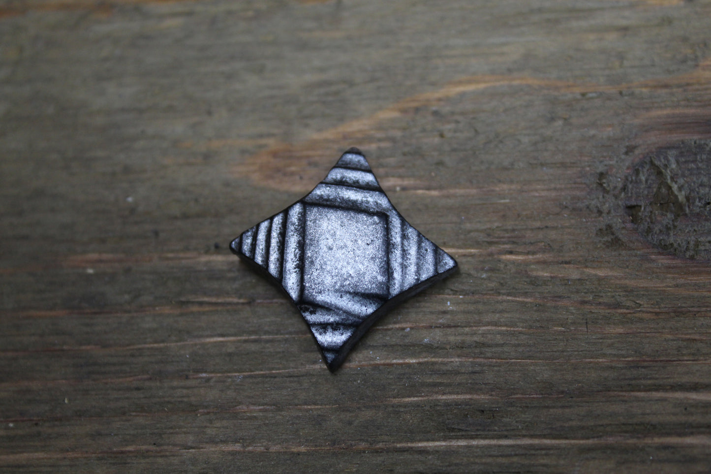 3/4 Ornate Tapered Square Clavos