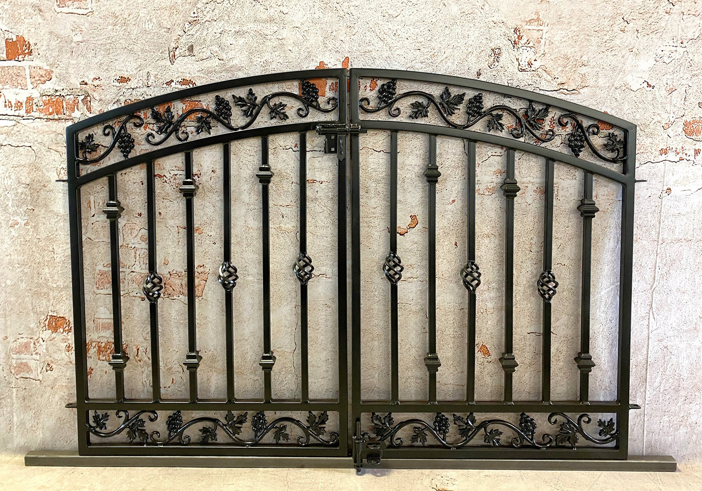 Concord Select Wrought Iron Gate Gate