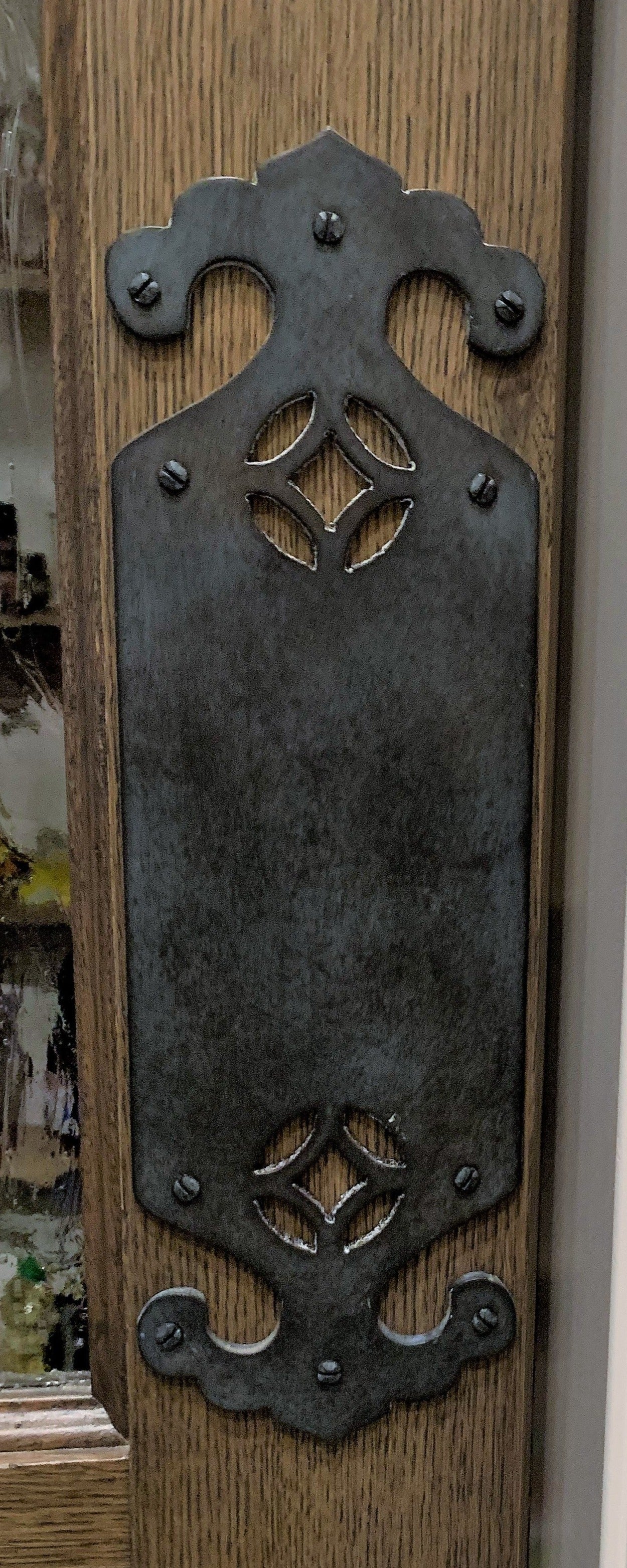 Isabelline Iron Push Plate