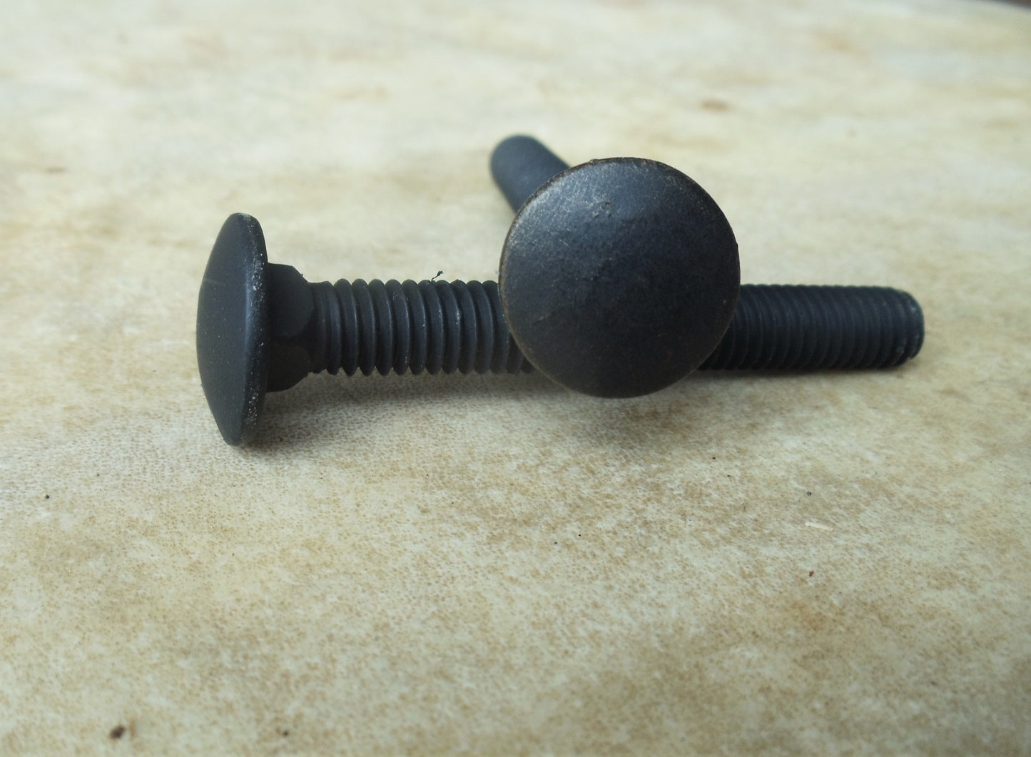 1/2" Dia. Carriage Bolt - Smooth